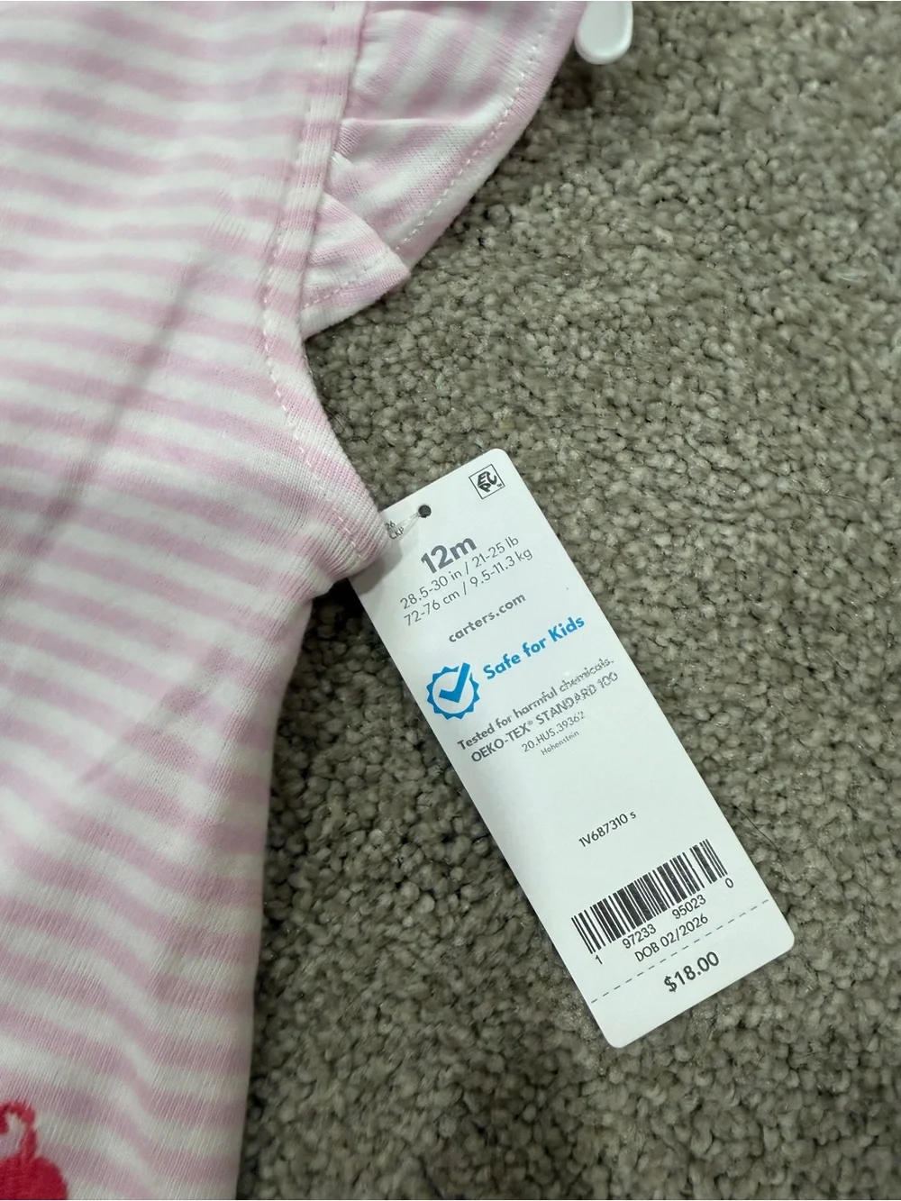 Carter’s Girls 9 to 12 month romper with ice cream detail and buttons NWT